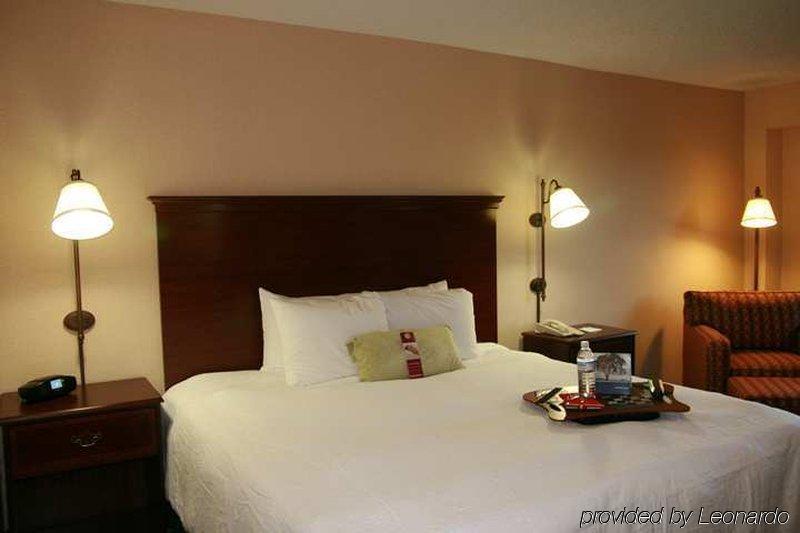 Hampton Inn Atlanta Perimeter Center Sandy Springs Δωμάτιο φωτογραφία