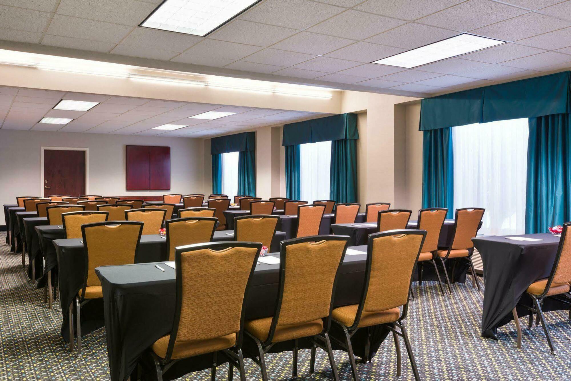 Hampton Inn Atlanta Perimeter Center Sandy Springs Εξωτερικό φωτογραφία